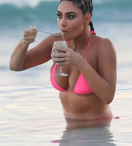 Image 2037241 from Kim Kardashian