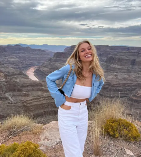 Image 2031875 from Lola Weippert