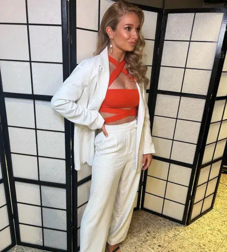 Image 2032783 from Lola Weippert