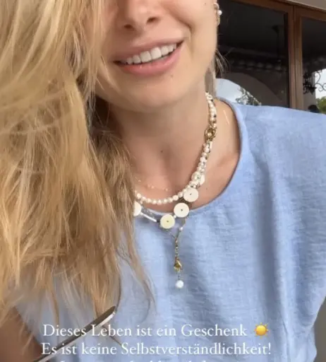 Image 2030411 from Lola Weippert