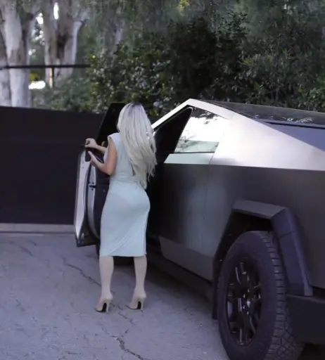 Image 2039504 from Kim Kardashian