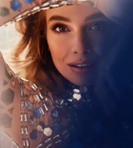 Image 2039943 from Lola Weippert