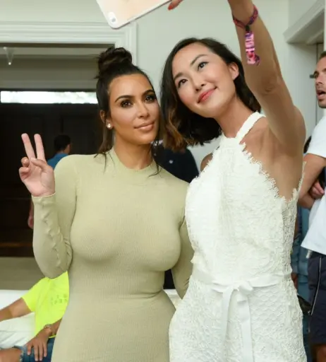 Image 2025812 from Kim Kardashian