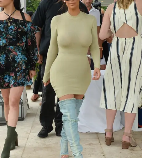 Image 2025725 from Kim Kardashian