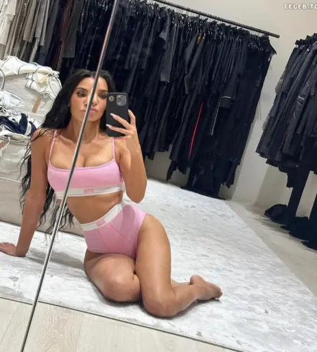 Image 2025361 from Kim Kardashian