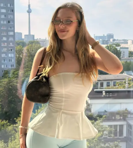 Image 20253311 from _shutupmelissa_ | itsmelissahickey | melissa-louise