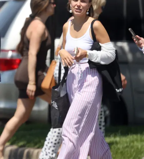 Image 2026971 from Millie Bobby Brown