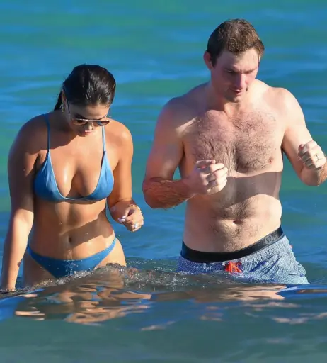 Image 2027390 from Brooks Nader