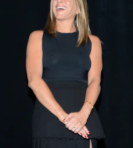 Image 2022829 from Jennifer Aniston