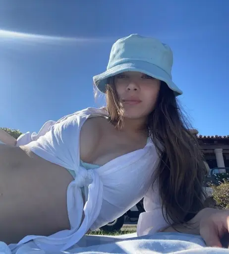 Image 2022152 from Hailee Steinfeld