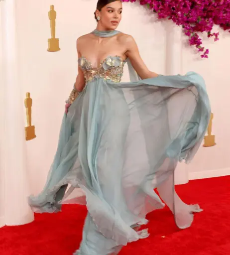 Image 2020008 from Hailee Steinfeld