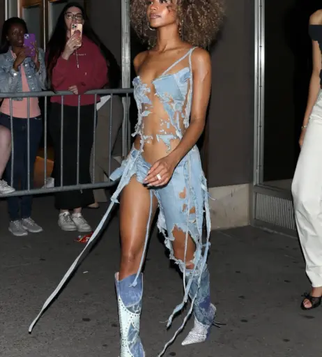 Image 2015747 from Tyla