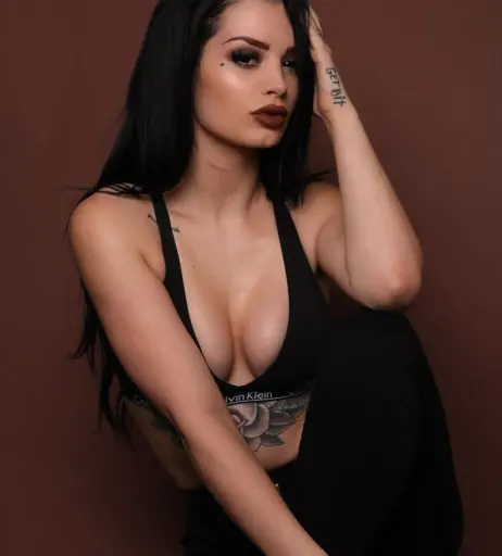 Image 20151014 from WWE's Paige / Saraya Bevis