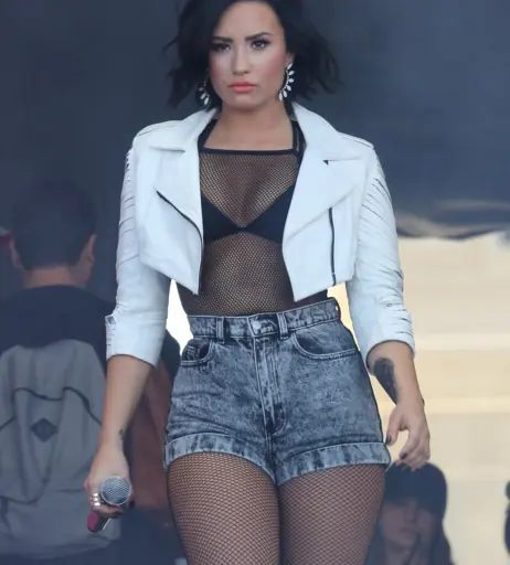 Image 2015061 from Demi Lovato