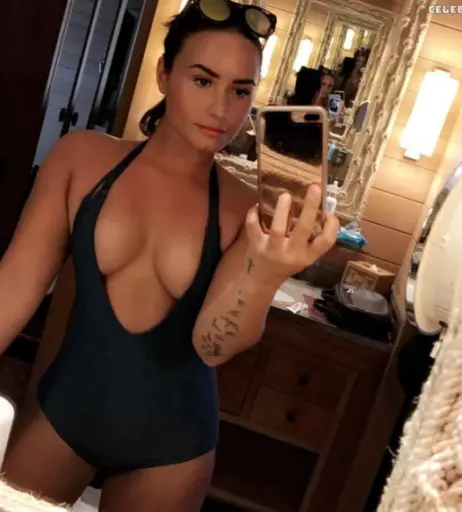 Image 2016510 from Demi Lovato