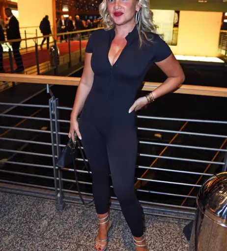 Image 2016776 from Evelyn Burdecki