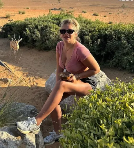 Image 2016362 from Evelyn Burdecki