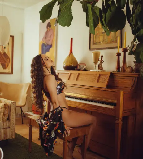 Image 2011418 from Madison Pettis