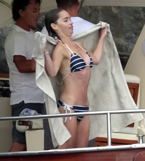 Image 2011396 from Emilia Clarke
