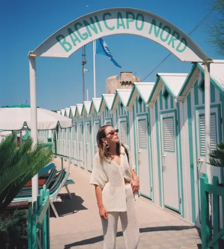 Image 2012353 from Chloe Bennet