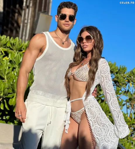 Image 2012344 from Chanel West Coast