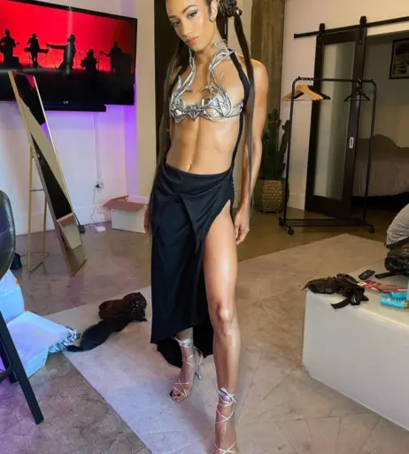 Image 2012930 from Sasha Banks