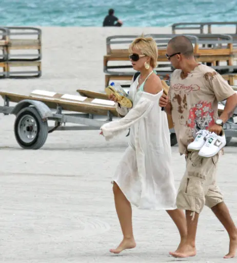 Image 2013346 from Mena Suvari