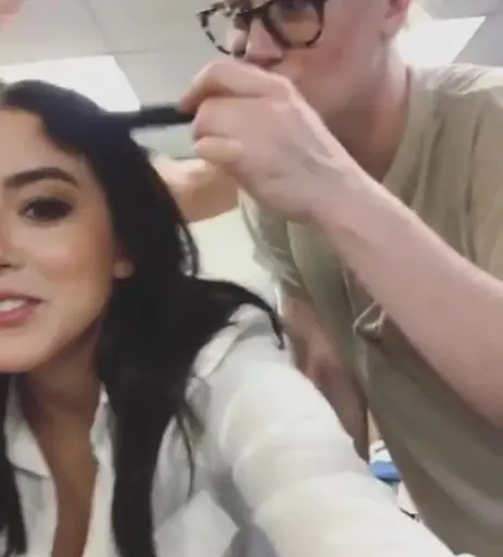 Image 2013253 from Chloe Bennet