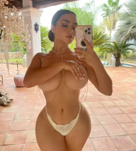 Image 20191496 from Demi Rose Mawby