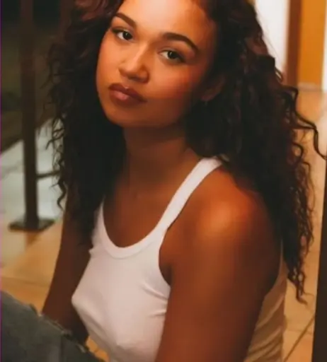 Image 2018115 from Madison Bailey