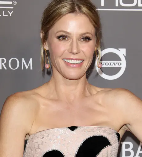 Image 2005366 from Julie Bowen