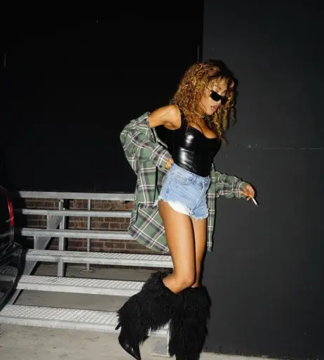 Image 2006878 from Eunique