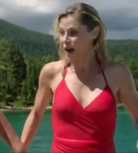 Image 2007509 from Julie Bowen