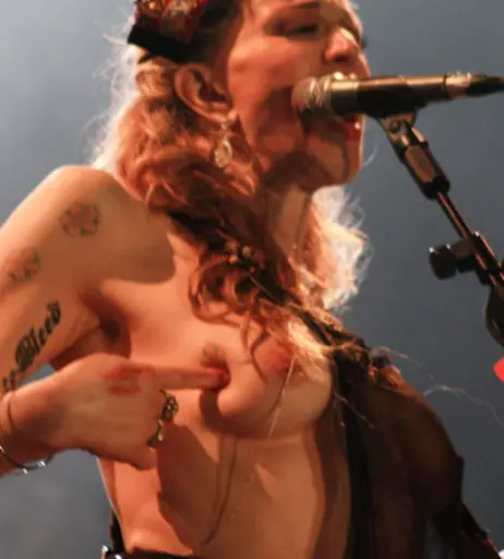 Image 2007083 from Courtney Love