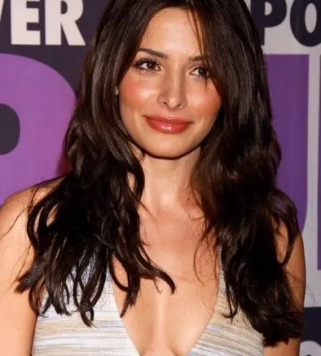 Image 2004277 from Sarah Shahi