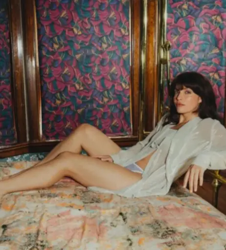 Image 2001422 from Paige Spara