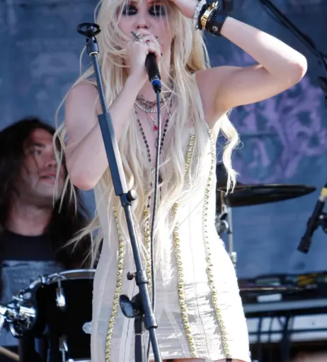 Image 2002587 from Taylor Momsen