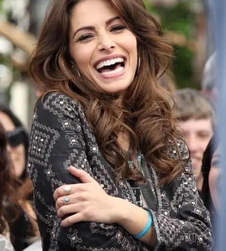 Image 2002609 from Sarah Shahi
