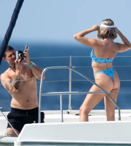 Image 2002119 from Sarah Jayne Dunn