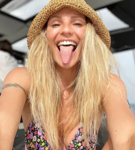 Image 2002352 from Michelle Hunziker