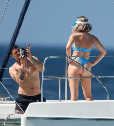 Image 2002239 from Sarah Jayne Dunn