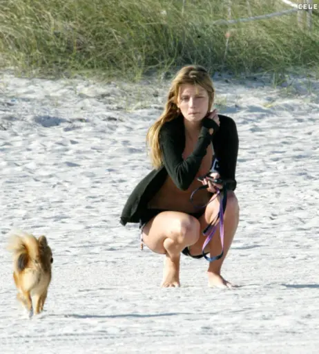 Image 2000452 from Mischa Barton