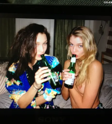 Image 2000001 from Stella Maxwell