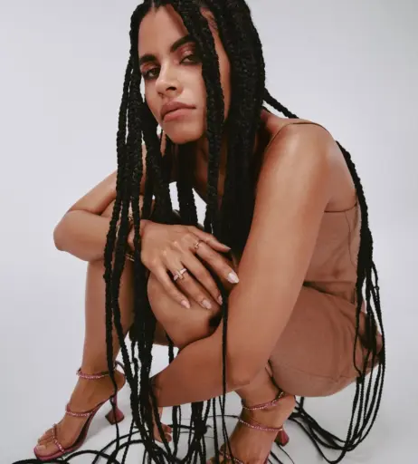 Image 2000956 from Zazie Beetz