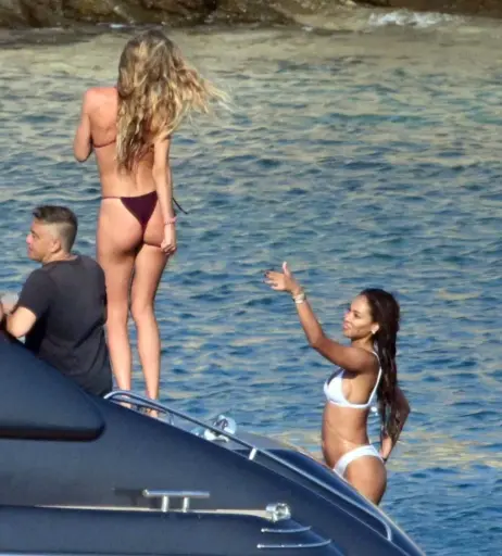 Image 2009190 from Doutzen Kroes