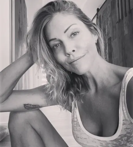 Image 2009937 from Tricia Helfer