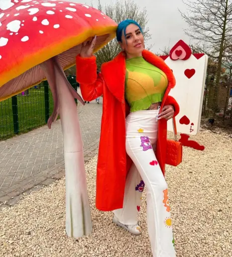 Image 2008836 from Kate Merlan