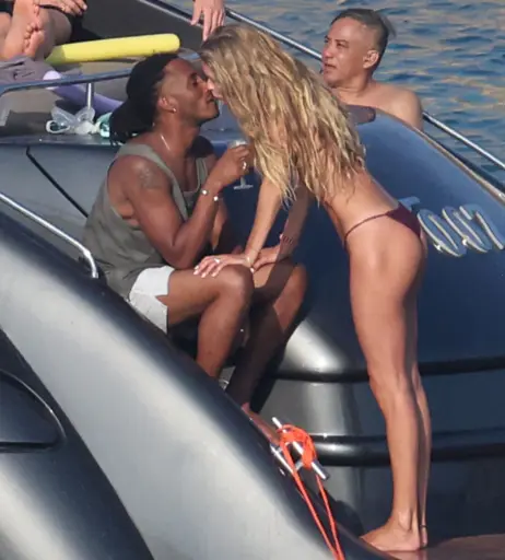 Image 2008535 from Doutzen Kroes