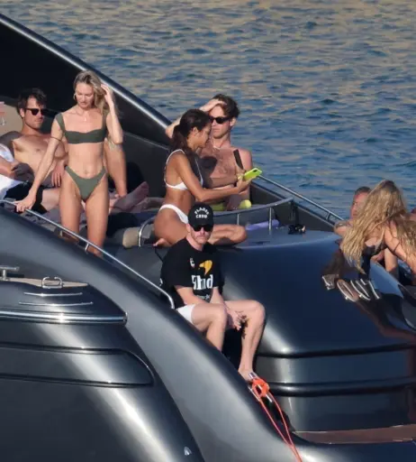 Image 2008711 from Doutzen Kroes