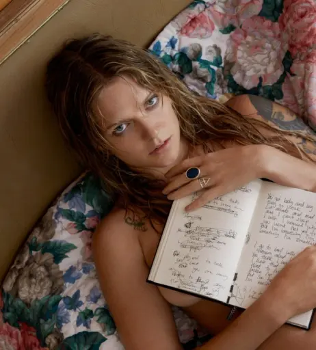 Image 2008671 from Tove Lo